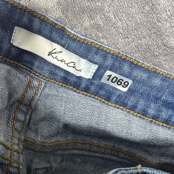 Womens KanCan Estilo Jean Shorts Distressed Mid Rise Cheeky Size 5 (26Wx2L) - Picture 7 of 7